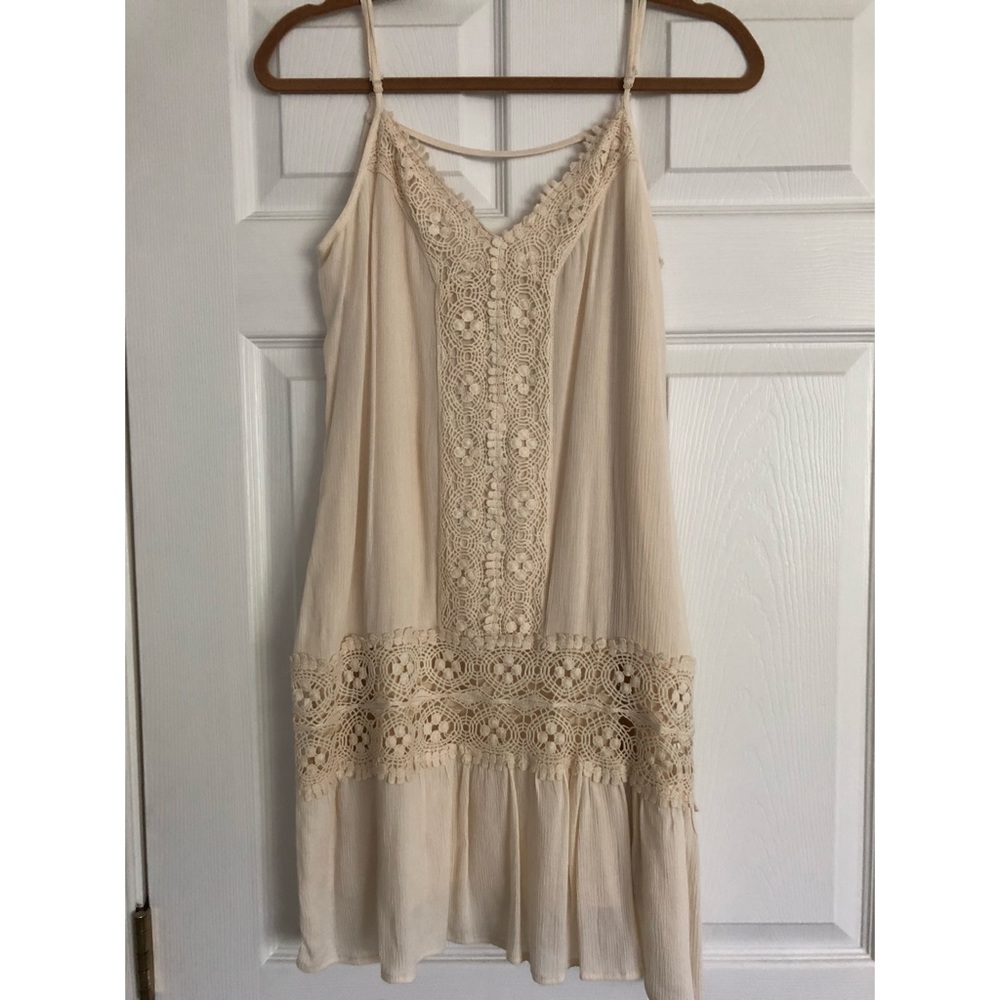 Francesca’s cream midi dress